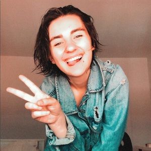 Meet your Posher, Florence